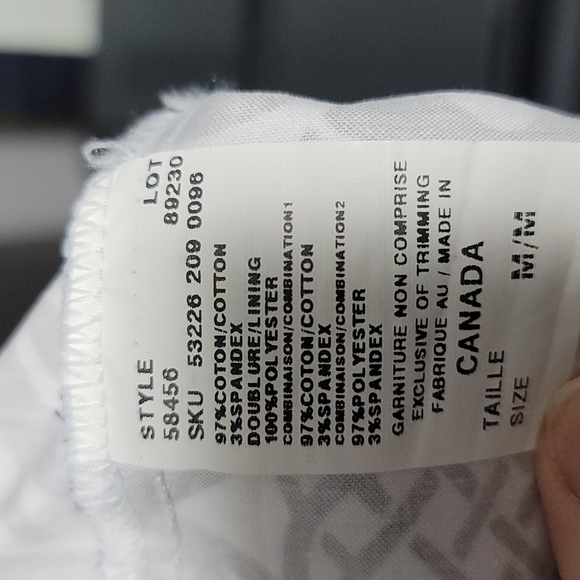 B&W Print Halter Dress V-Neckline - Picture 13 of 14